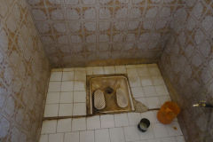 A toilet in a Hotel in Tafraoute, Morocco