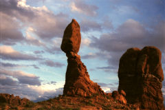 Balanced Rock at Arches national Park, Utah, USA
