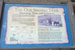 Historical sign between New Mexico and Colorado, USA